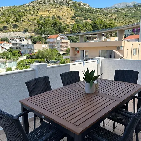 Baracuda Apartament Podgora
