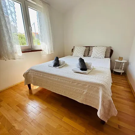 Baracuda Podgora (Split-Dalmatia)